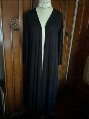 Crowned Free Ethically Made Long Black Open-Front Duster w/Open Back Size M